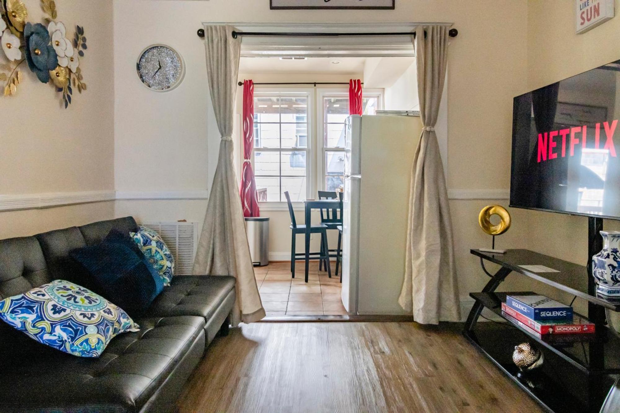 Cozy Apartment At Washington Dc! Sun Filled & Comfortable! Εξωτερικό φωτογραφία